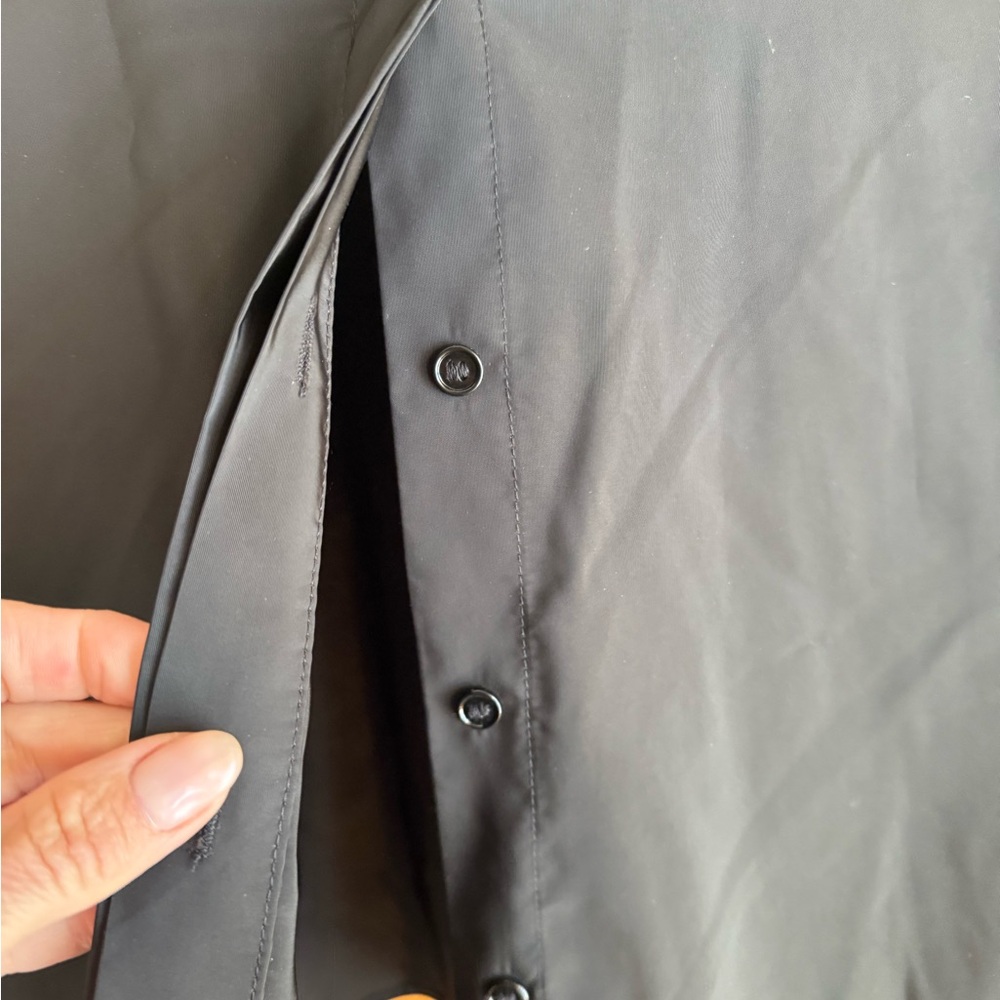 Zara Black Midi Skirt - Flowing A-Line Style - Picture 5 of 8